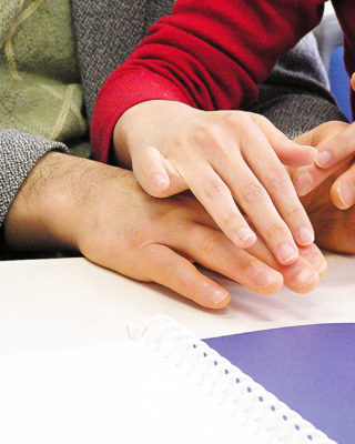 障害当事者の視点で人と社会のバリアフリー化を研究 02